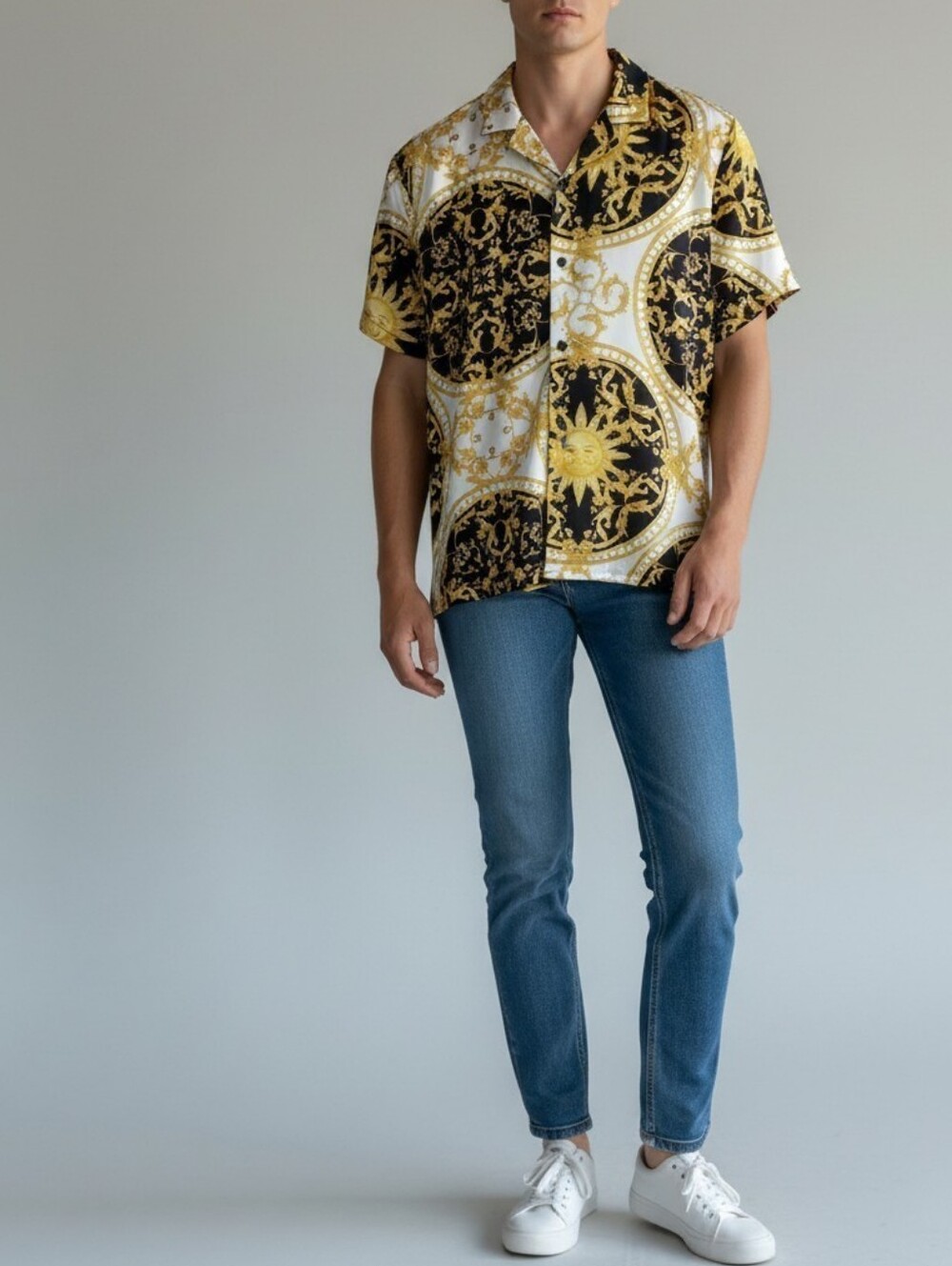 Forever 21 Black & Gold Baroque Short Sleeve Button-Down Shirt Mens L Old Money